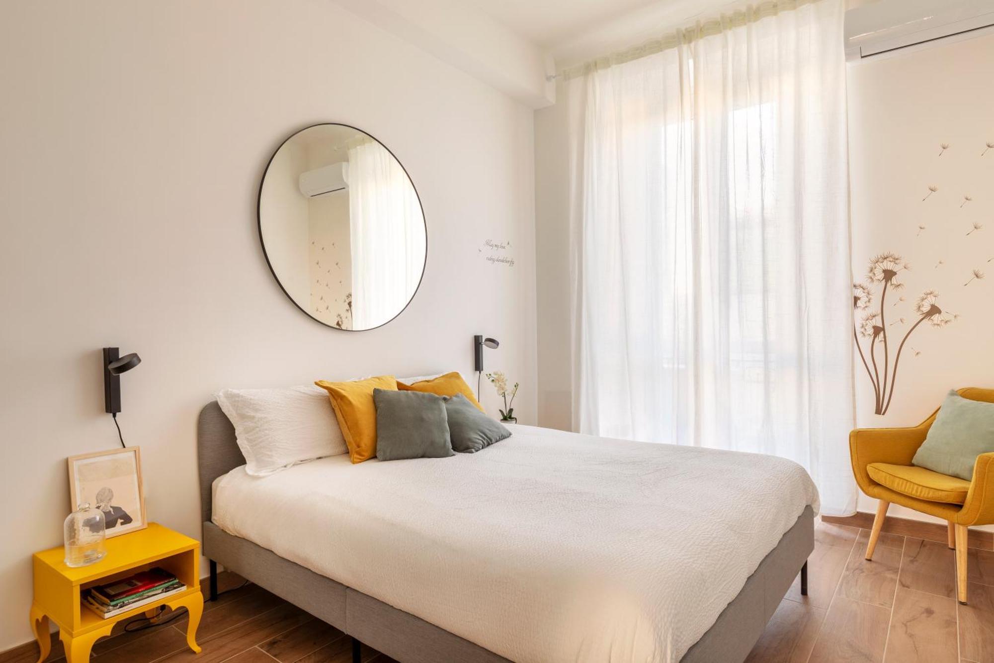 The House Of Dandelions - Duomo In 15Min By Metro M3 Apartment มิลาน ภายนอก รูปภาพ